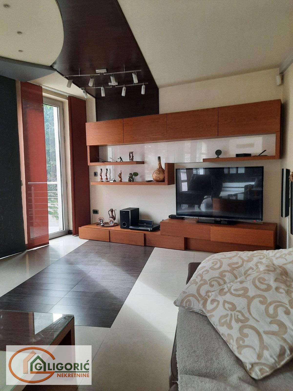 Šabac, Centar 543m2 - Slika 2