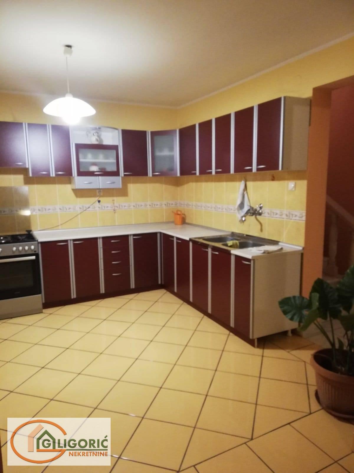 Novi Sad, Sremska Kamenica - Bocke - Slika 2