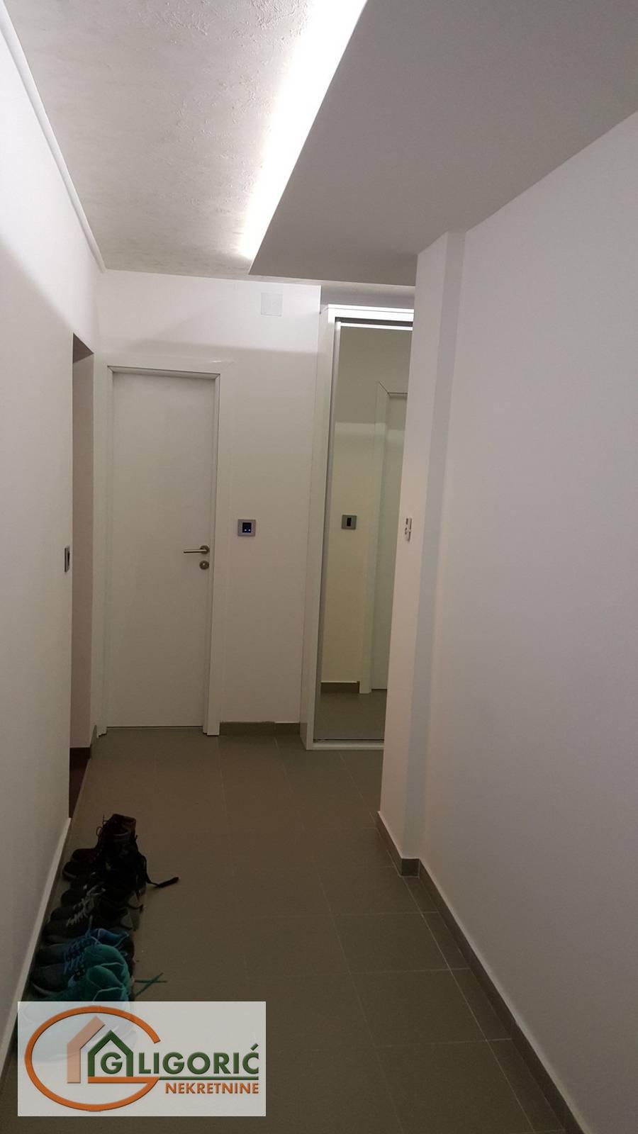Fontana - Bulevar Zorana Đinđića, renoviran - Slika 7